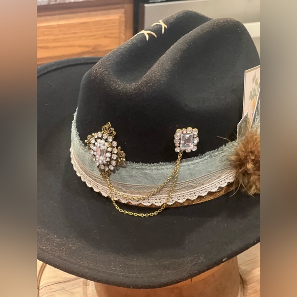 Handmade/Decorated 100% Wool Western Festival Burned Black Hat with Feathers - Picture 2 of 11